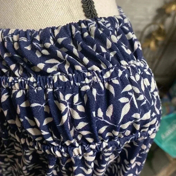 Blue & cream floral smock top shirt blouse - Picture 13 of 16